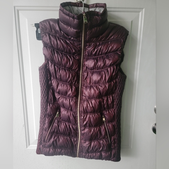 Purple Puffer Vest - Picture 1 of 10